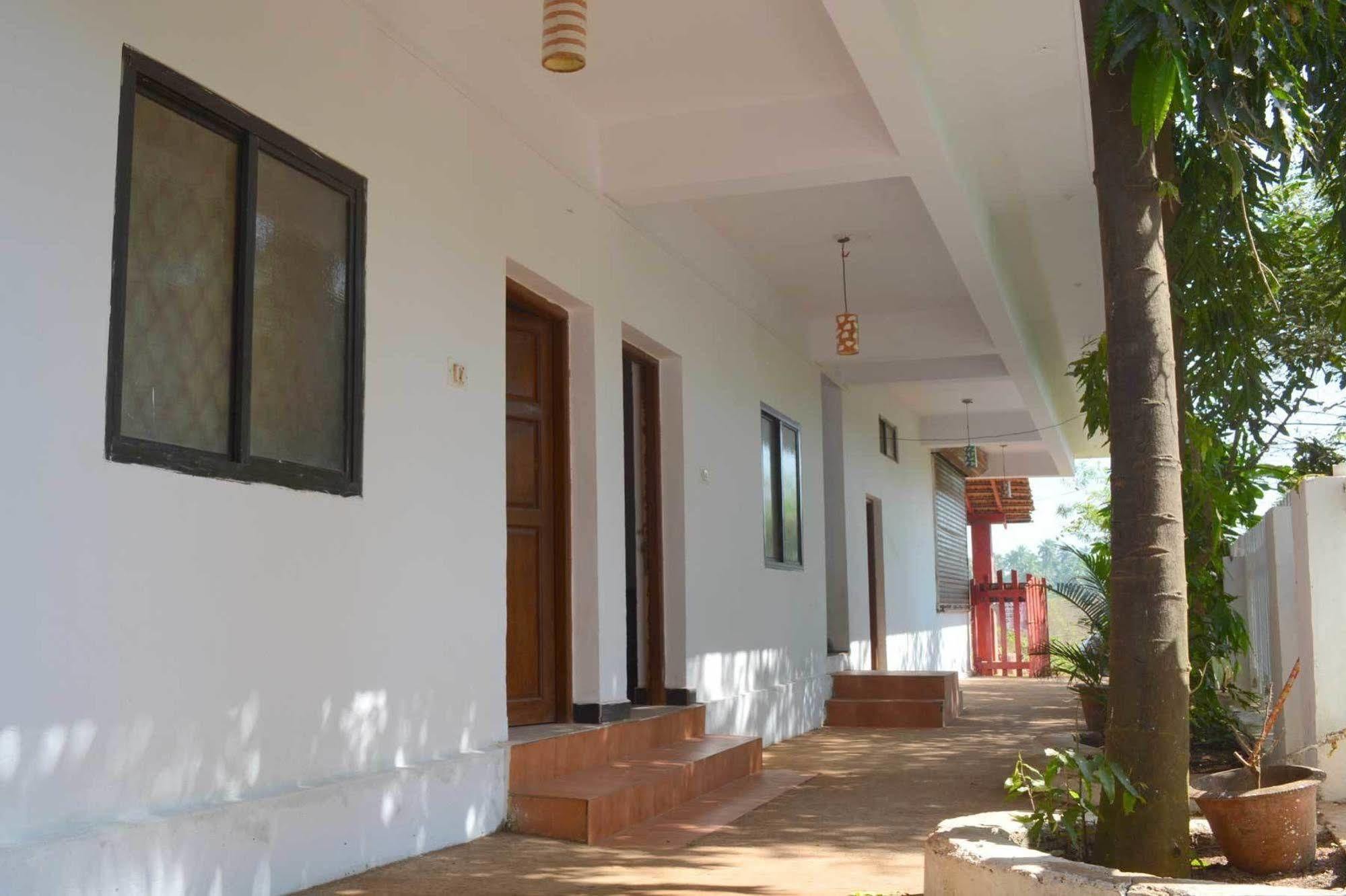 Seaprincess Guesthouse Anjuna Exterior photo